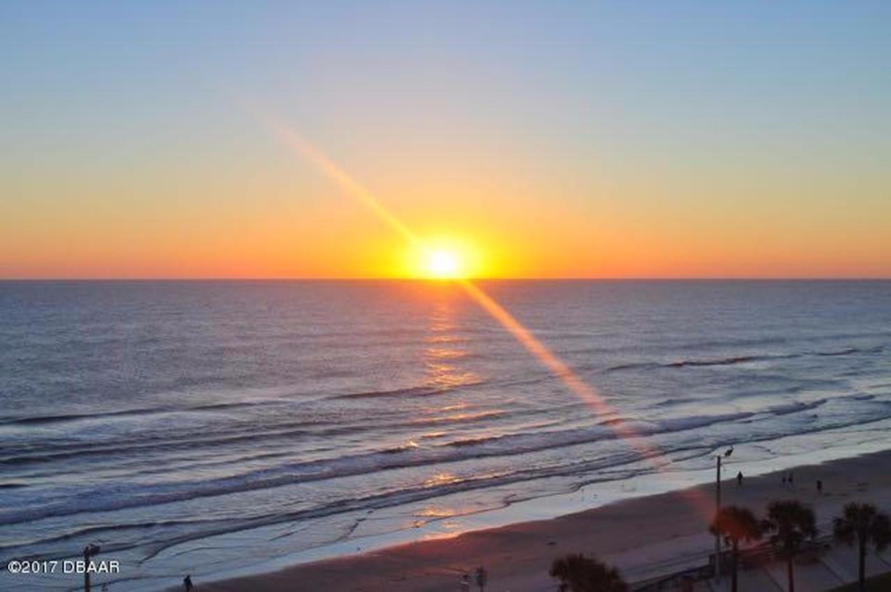 Ocean Walk Resort - Striking Ocean Front View Daytona Beach Extérieur photo